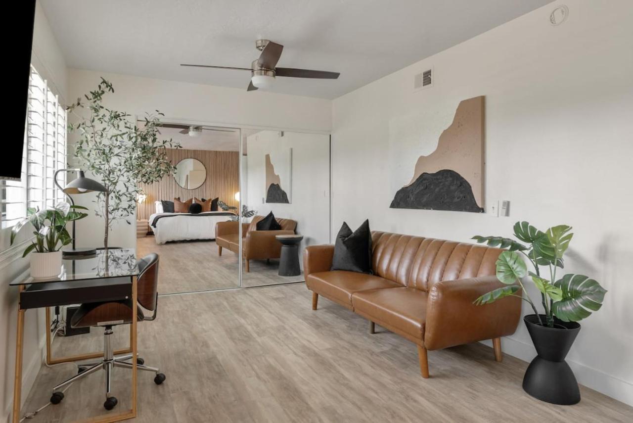 2-story Sanctuary - Spacious Hot Tub - Billiards Los Angeles