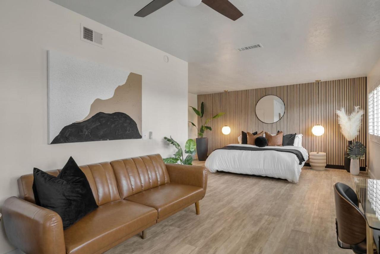 2-story Sanctuary - Spacious Hot Tub - Billiards Holiday home