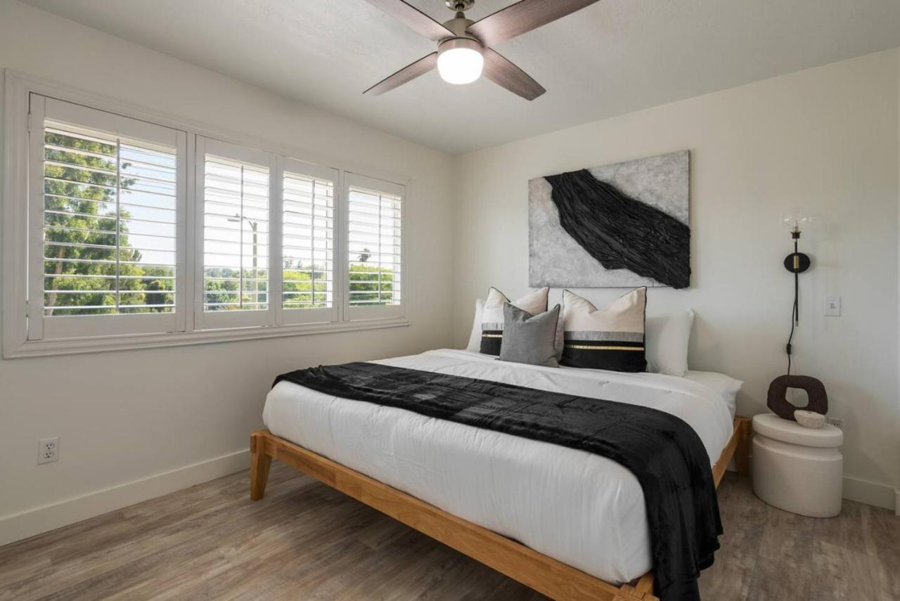 2-story Sanctuary - Spacious Hot Tub - Billiards Los Angeles