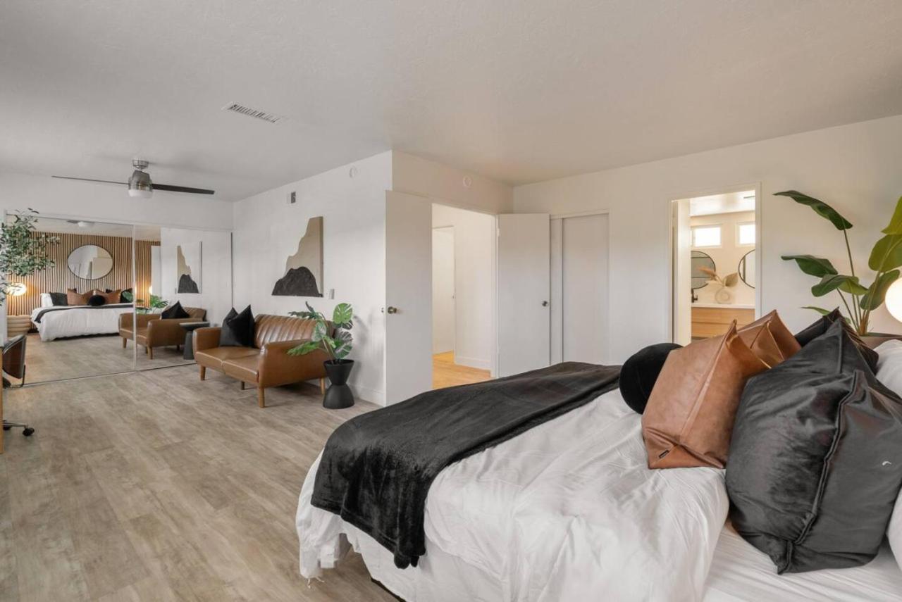 2-story Sanctuary - Spacious Hot Tub - Billiards * Los Angeles
